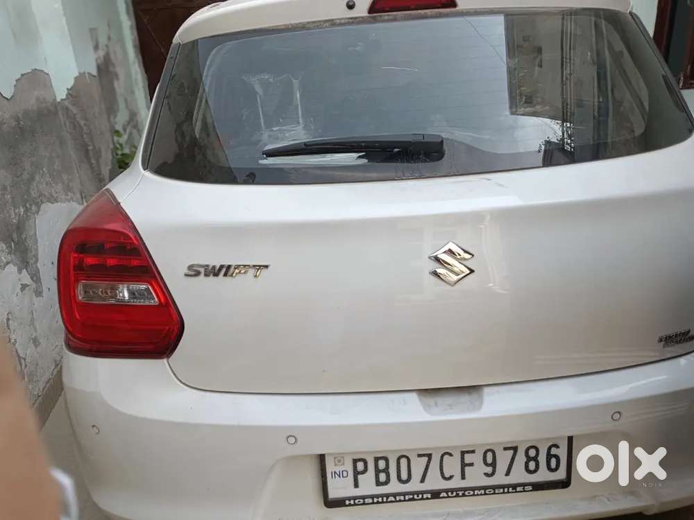 Maruti Suzuki Swift 2023 Petrol 10000 Km Driven