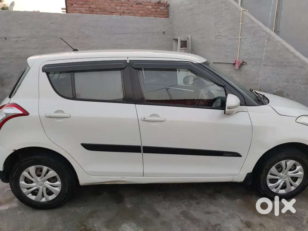 Maruti Suzuki Swift 2016 Diesel 92000 Km Driven