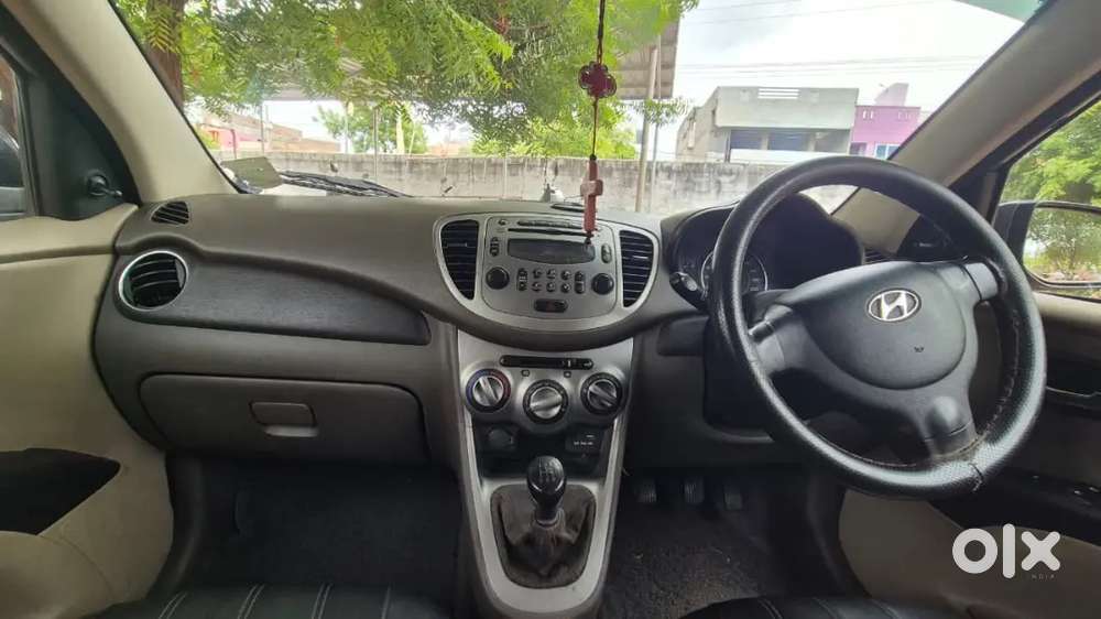 Hyundai I10 Sportz 2016 Car