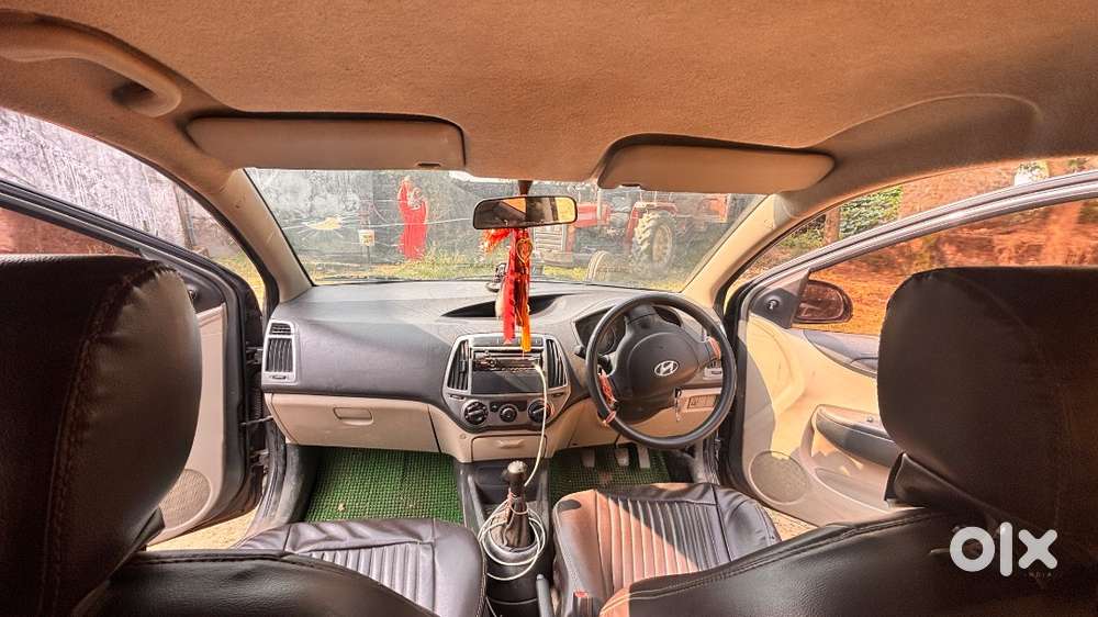 Hyundai I20 2013 Petrol Well Maintained