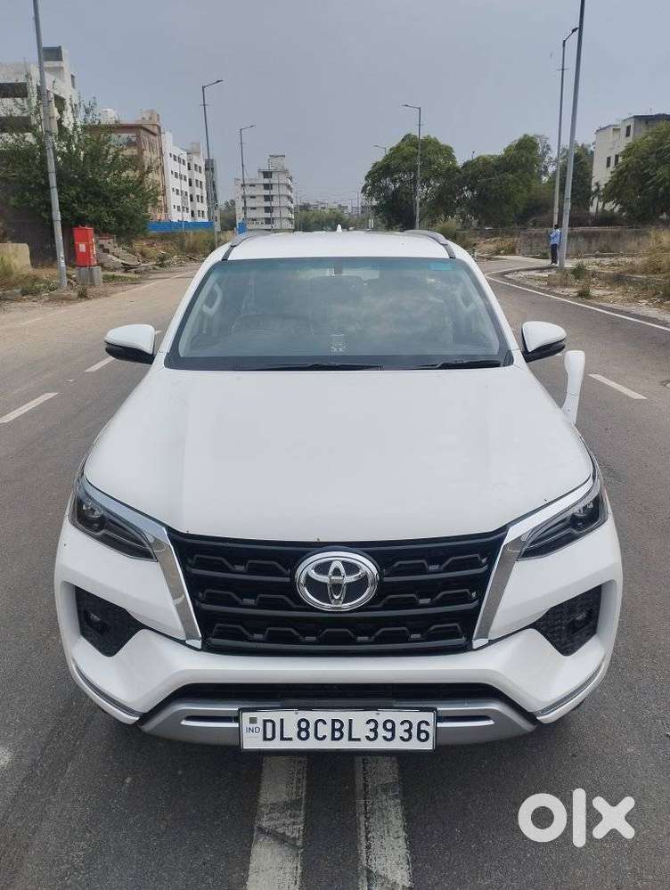 Toyota Fortuner 4x2 At 2.7 Petrol, 2026, Petrol