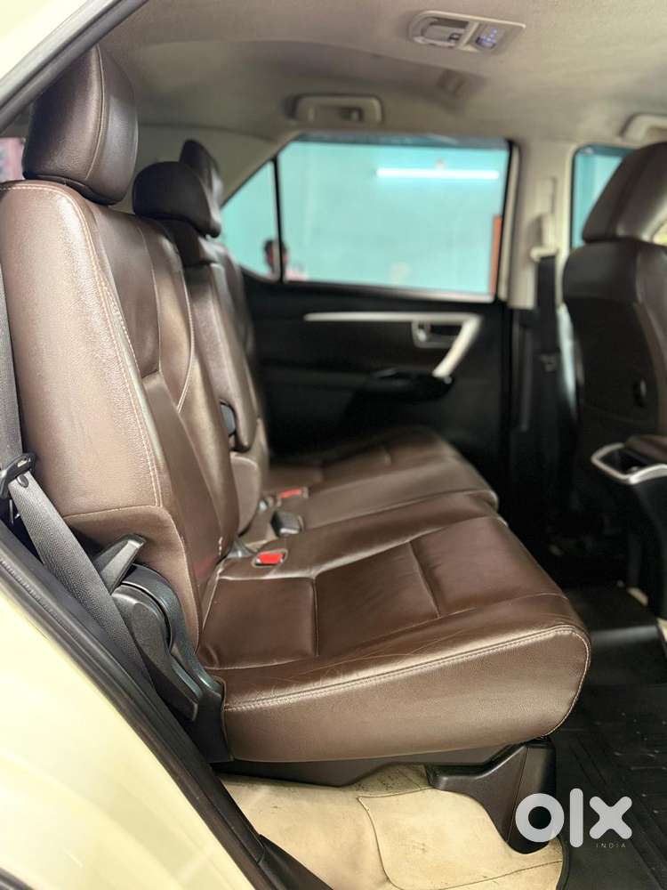 Toyota Fortuner 4x2 Mt 2.7 Petrol, 2018, Diesel