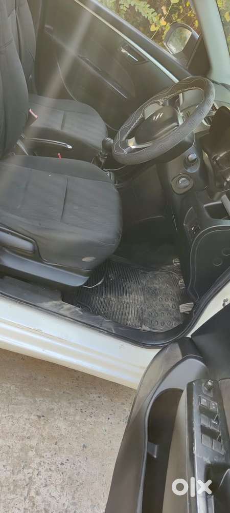 Maruti Suzuki Swift Vdi, 2012, Diesel
