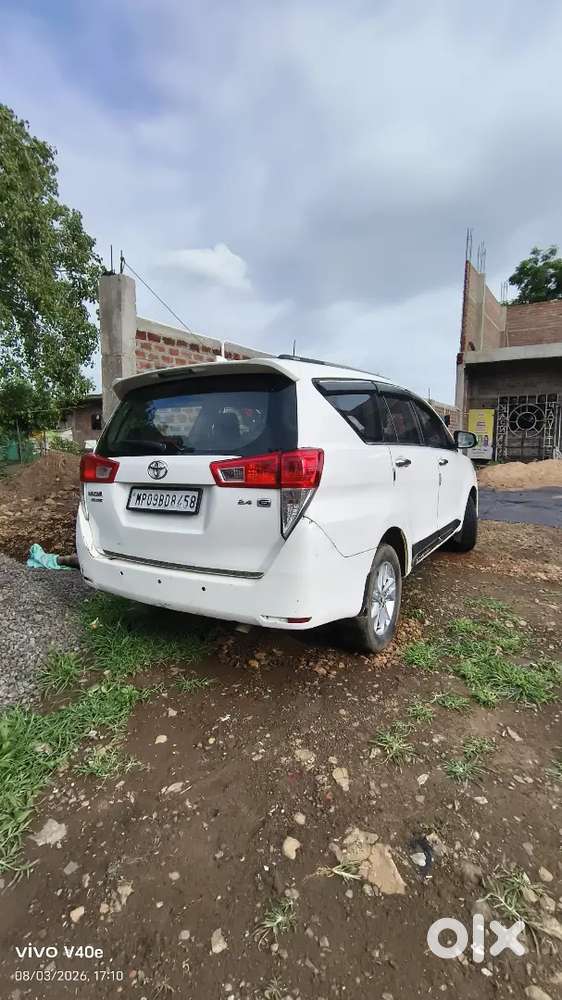 Toyota Innova Crysta 2.4 2018