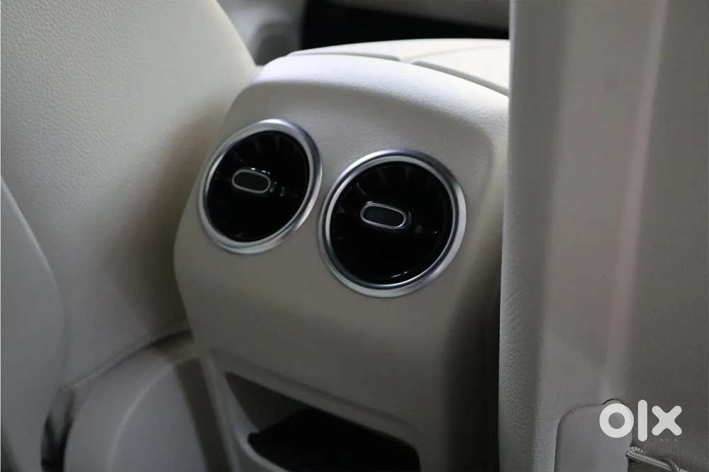 Mercedes-benz Gla 200, 2024, Petrol