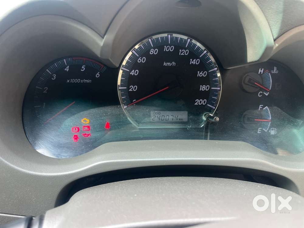 Toyota Fortuner 2012 Diesel Well Maintained