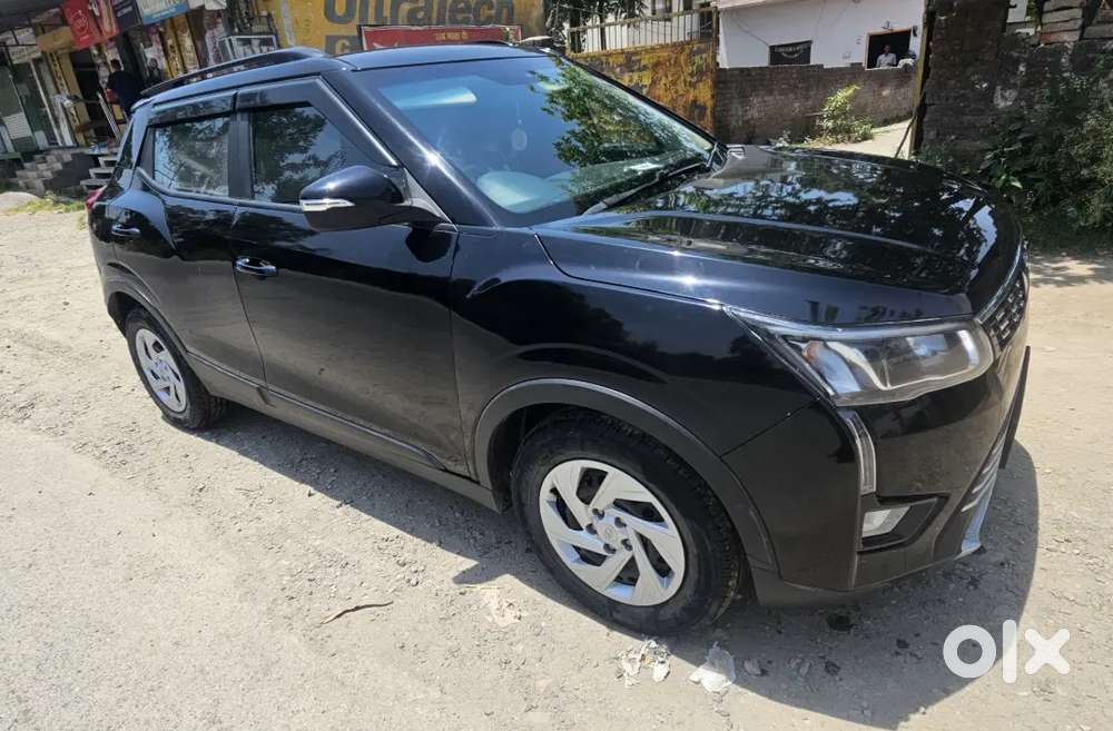 Selling Xuv300 W8 Diesel W8 January 2023 Make