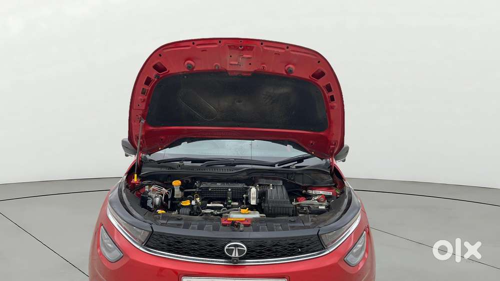 Tata Altroz Xz Plus (s) Icng, 2024, Cng & Hybrids