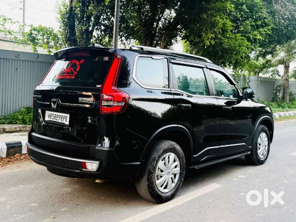 Mahindra Scorpio N Z2 Diesel Mt 7 Str (e), 2025, Diesel
