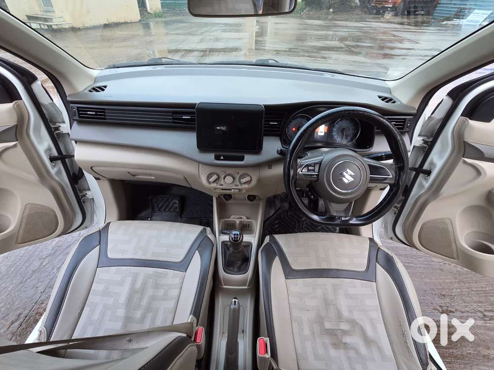 Maruti Suzuki Ertiga Vxi, 2023, Petrol