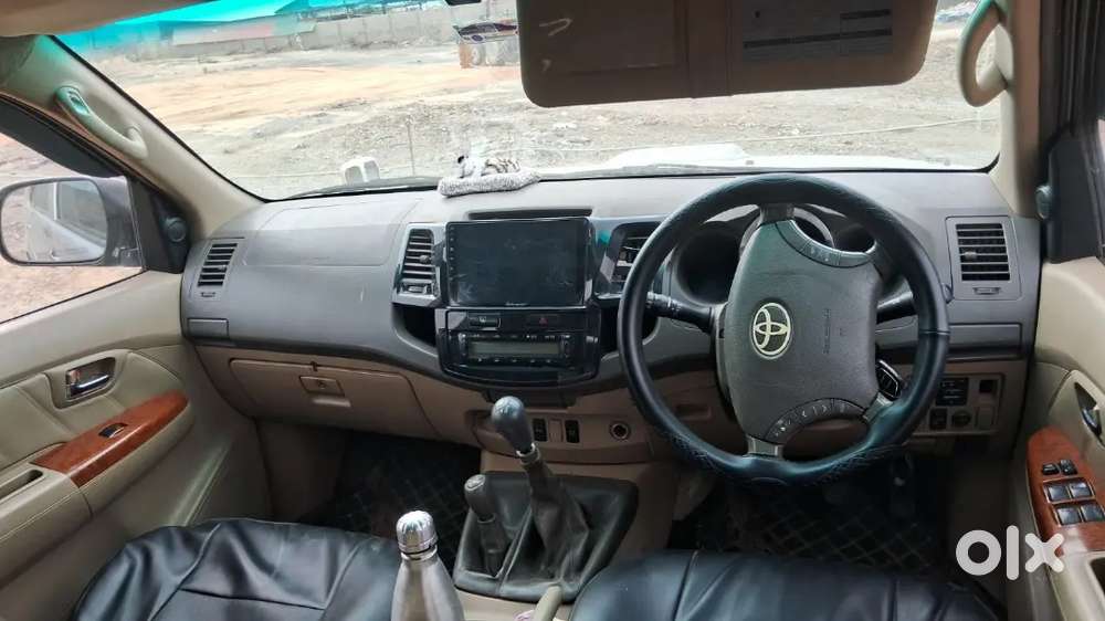 Toyota Fortuner Diesel Manual 2012