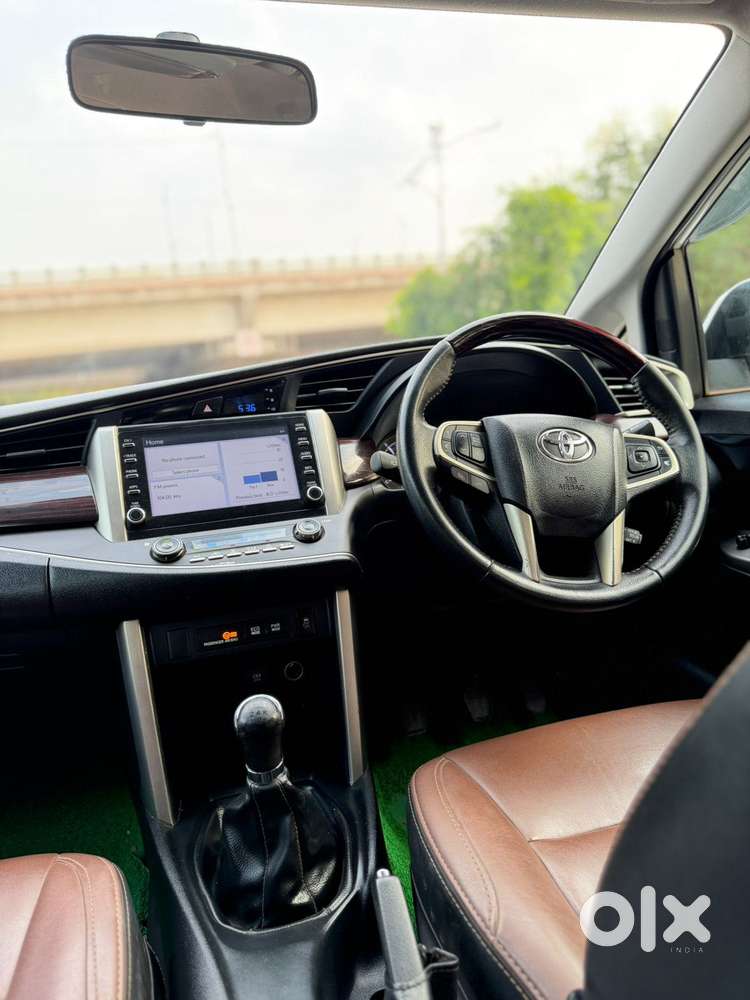 Toyota Innova Crysta 2.4 V 7 Str, 2022, Diesel