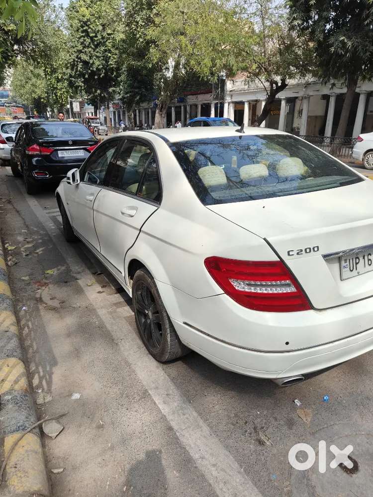 Mercedes-benz C-class 2011 Petrol 69000 Km Driven