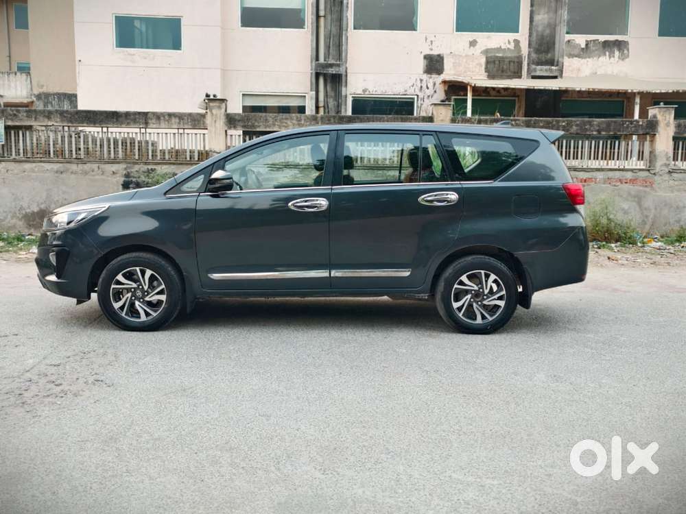 Toyota Innova Crysta [2020-ongoing] 2.4 Gx At 7 Str, 2021, Diesel