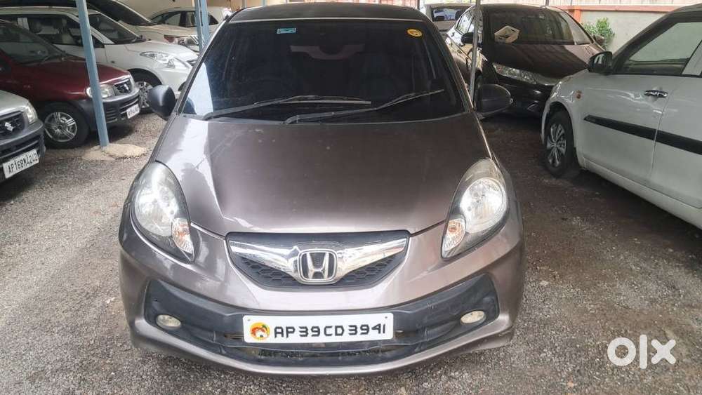 Honda Brio 2011-2013 V Mt, 2013, Petrol