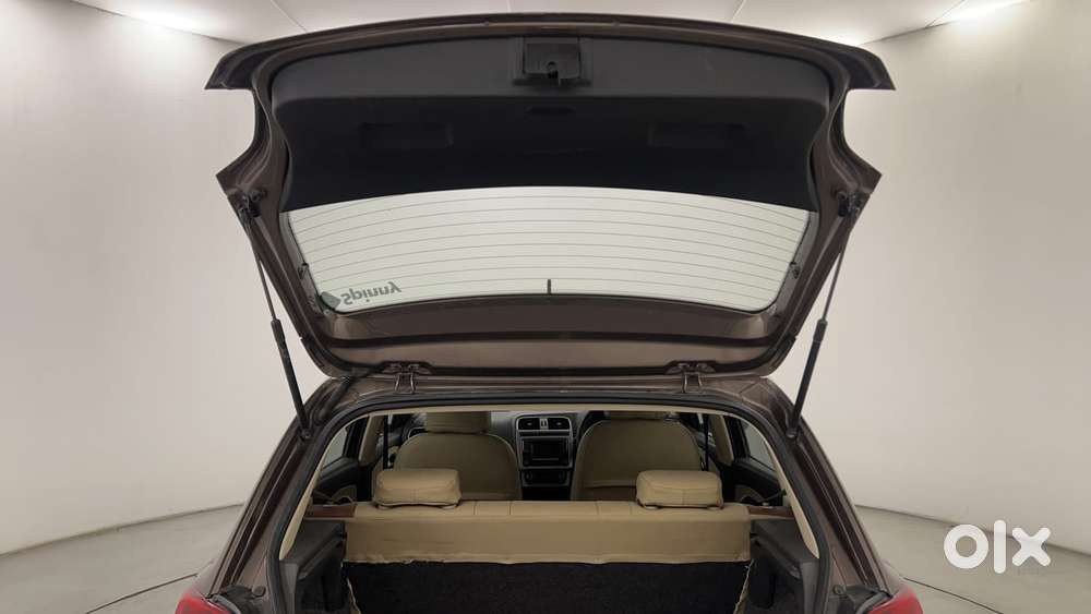 Volkswagen Polo 2009-2013 Petrol Highline 1.2l, 2016, Petrol