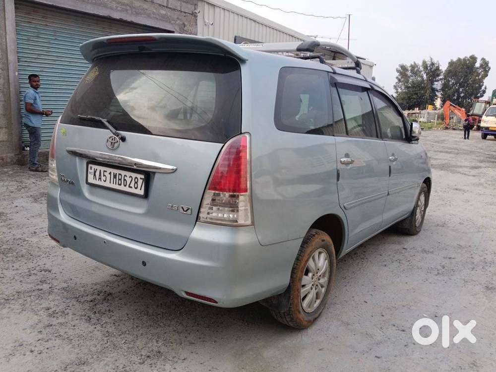 Toyota Innova 2.5 Vx 7 Str Bs-iii, 2011, Diesel