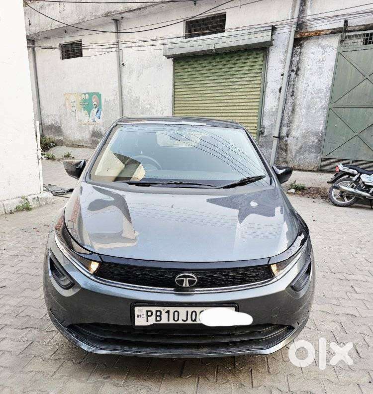 Tata Altroz 1.2 Xe Plus Petrol, 2024, Petrol
