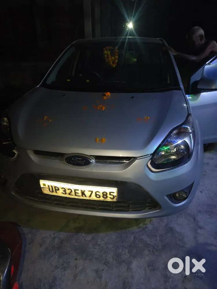 Ford Figo 1.2 Trend 2015 Petrol