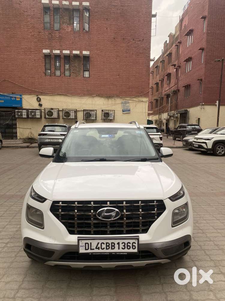 Hyundai Venue S 1.2 Petrol, 2022, Petrol