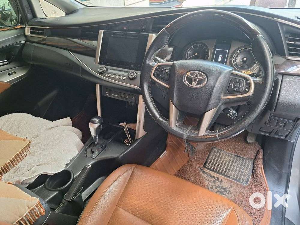 Toyota Innova Crysta 2.8z Automatic, 2019, Diesel