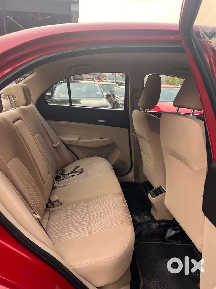 Maruti Suzuki Dzire 1.2 Vxi, 2023, Petrol