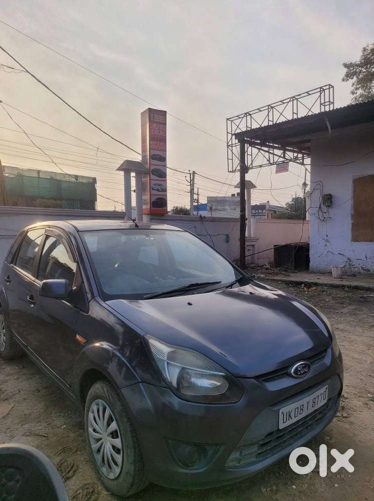 Ford Figo 1.5d Titanium Mt, 2011, Petrol