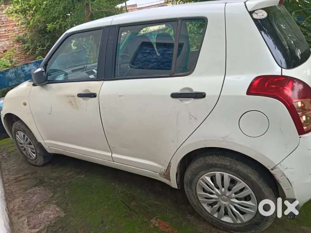 Maruti Suzuki Swift 2011 Petrol 65000 Km Driven