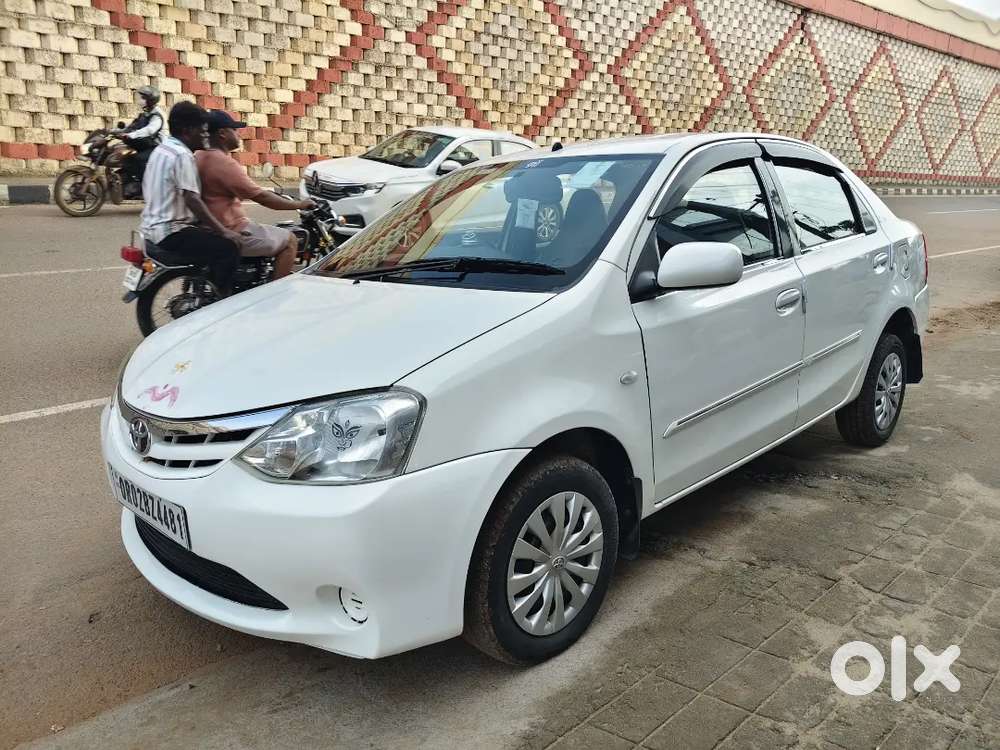 Toyota Etios [2010-2012] 2012