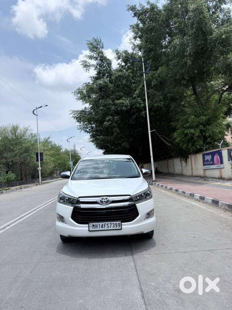 Toyota Innova Crysta 2.8 Zx Automatic 7 Str, 2016, Diesel