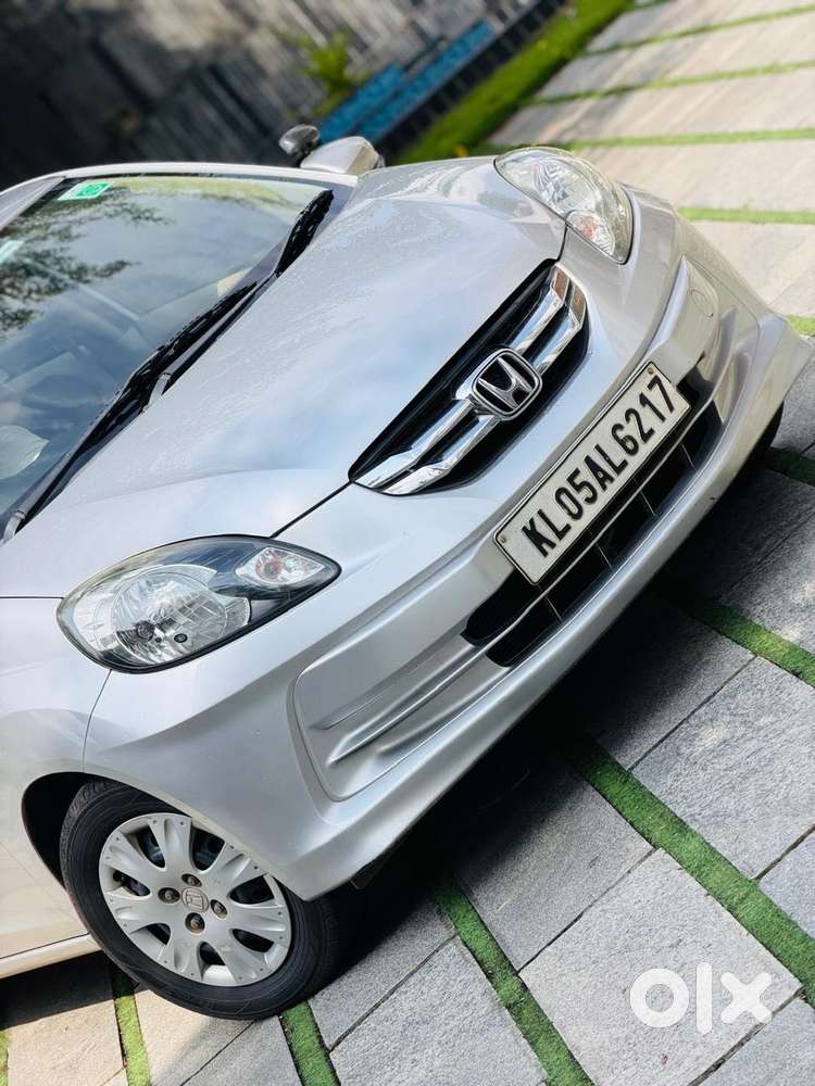 Honda Amaze V Cvt Petrol, 2015, Petrol