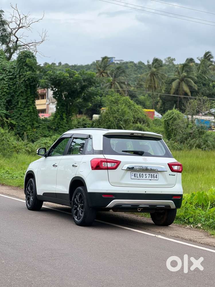 Maruti Suzuki Brezza Zdi+ Amt, 2021, Petrol