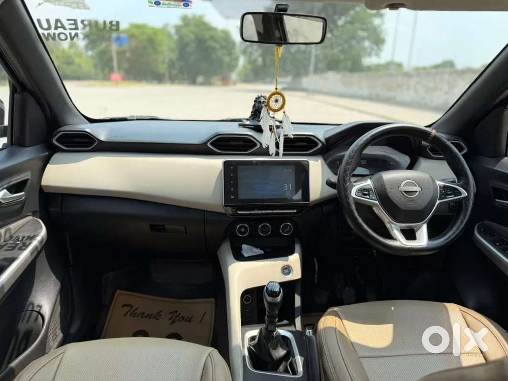 Nissan Magnite 1.0 Xv, 2022, Petrol