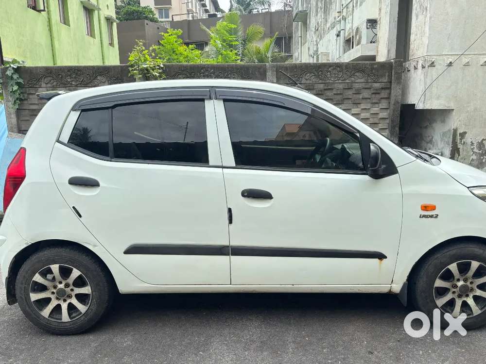 Hyundai I10 Petrol Manual 2011