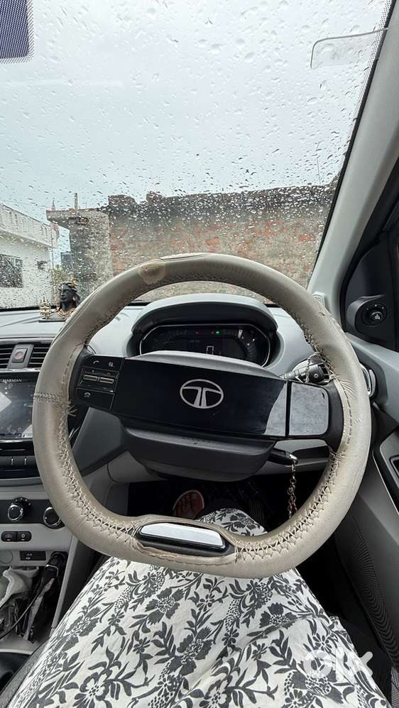 Tata Tiago Petrol Manual 2026
