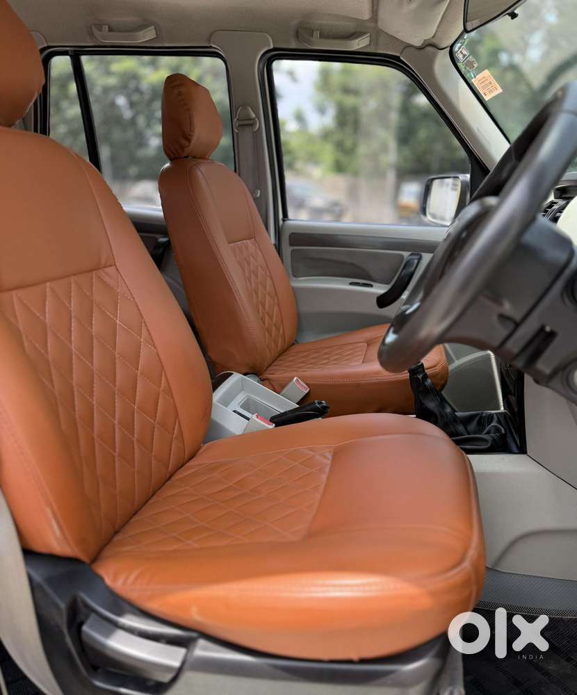 Mahindra Scorpio S4, 2015, Diesel