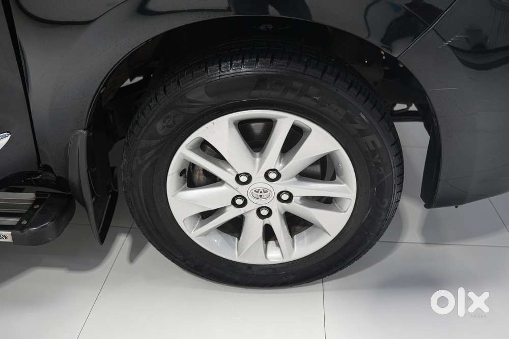 Toyota Innova Crysta, 2023, Diesel