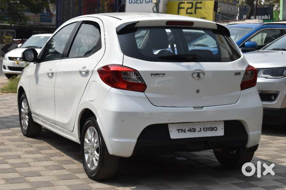 Tata Tiago 1.2 Revotron Xza, 2017, Petrol