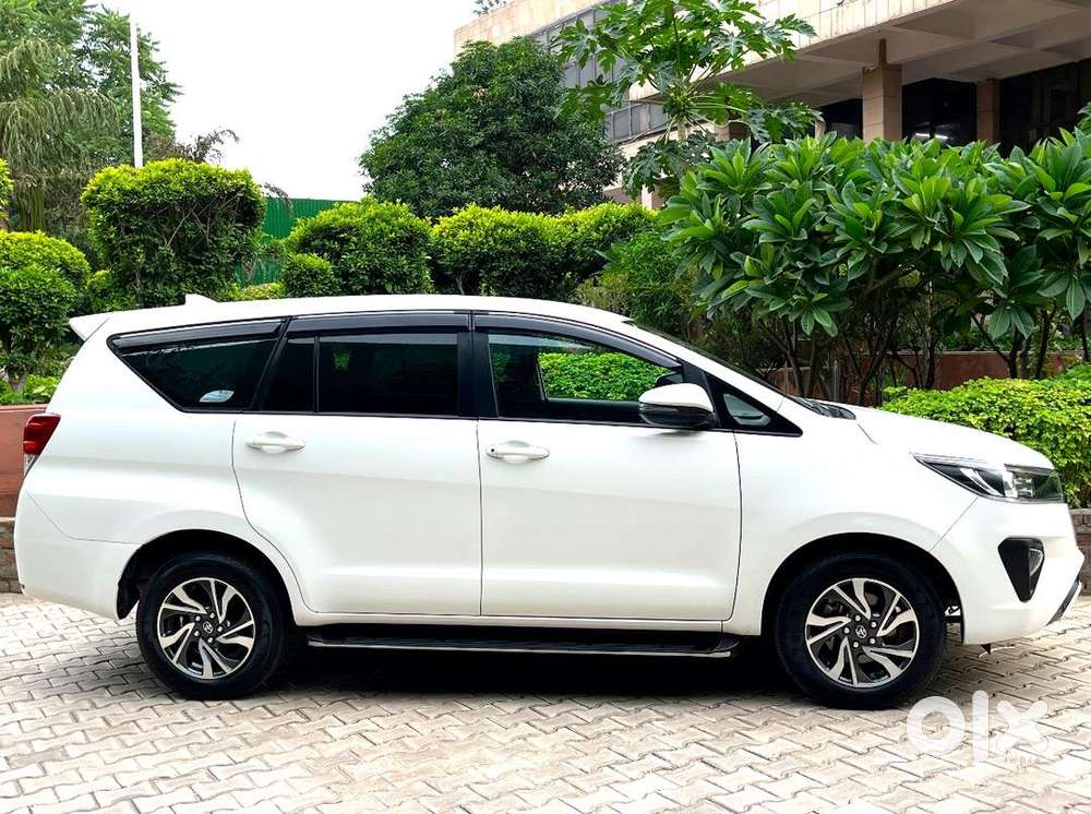Toyota Innova Crysta 2022 Diesel 80000 Km Driven