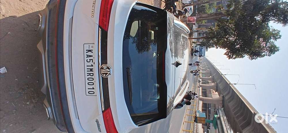 Mg Hector 1.5t Hybrid Sharp , 34k Dirven