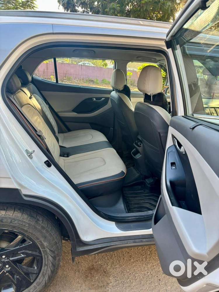 Hyundai Creta 2024 Diesel Well Maintained