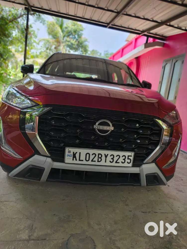 Nissan Magnite 2025 Petrol 2548 Km Driven