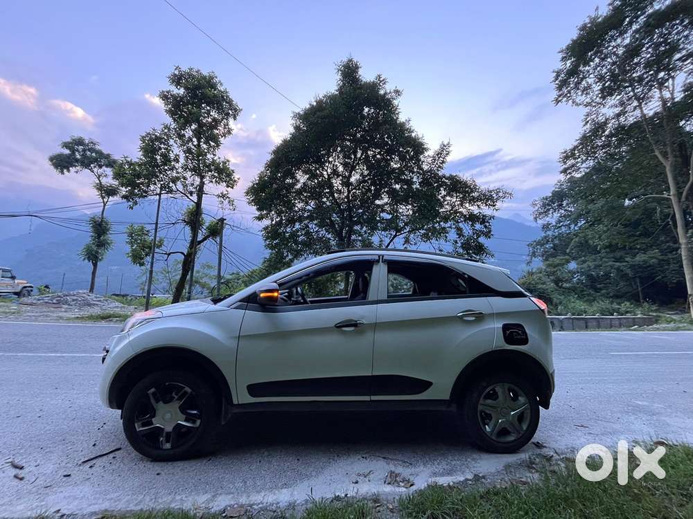 Tata Nexon Xm 1.2 Revotron Bs4 (2019)