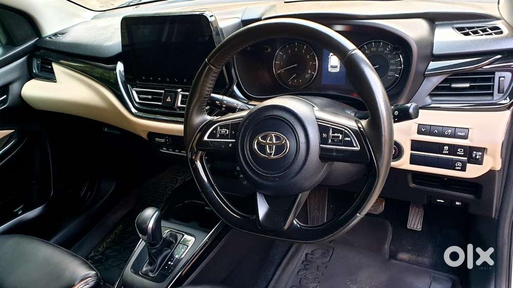 Toyota Glanza 1.2 V Amt, 2024, Petrol