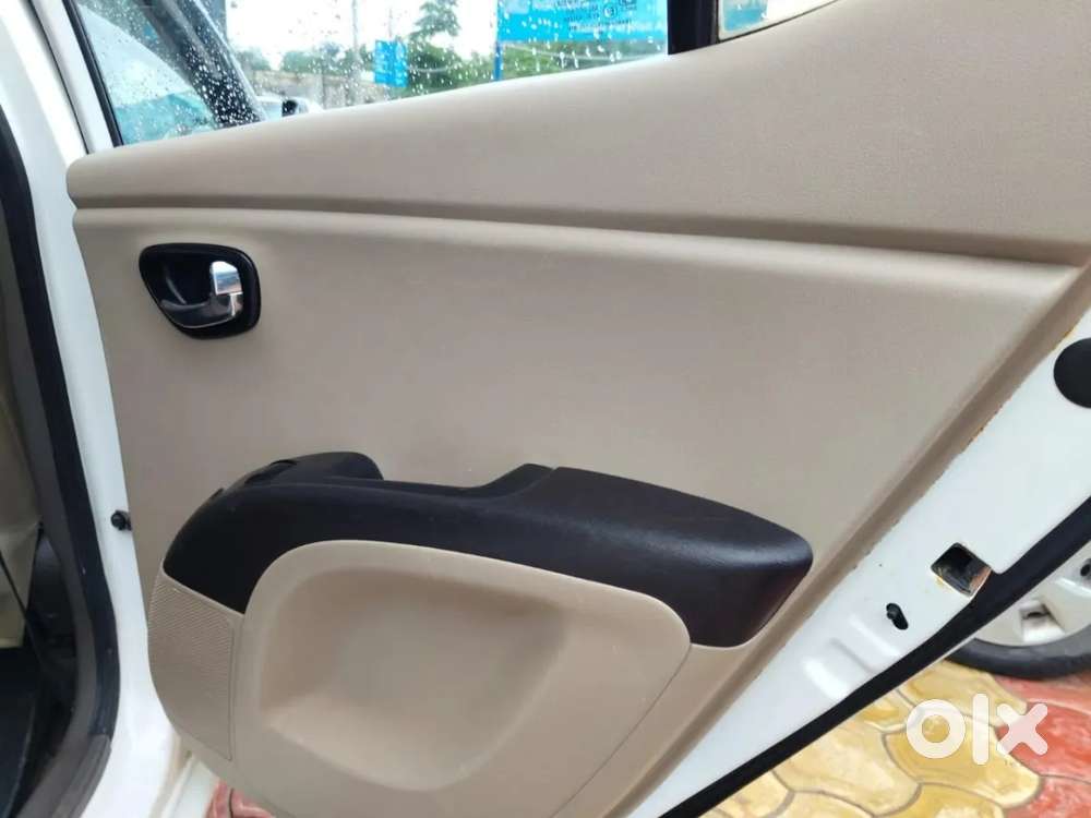 Hyundai I10 Sportz Option, 2016, Petrol