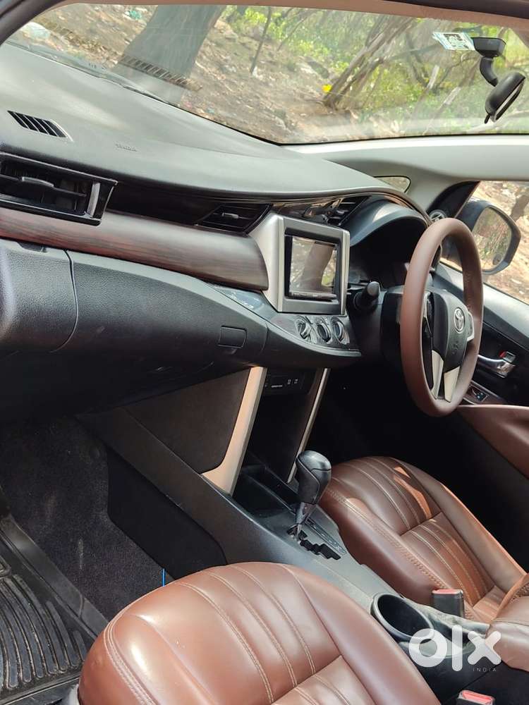 Toyota Innova Crysta 2.8 Gx At, 2016, Diesel