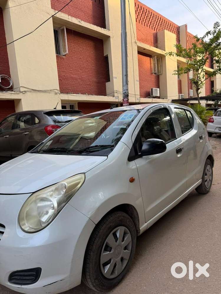 Maruti Suzuki Petrol 2012 Car