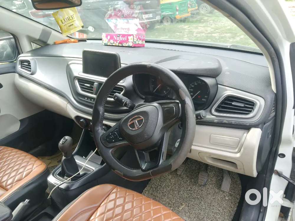 Tata Altroz Xe 2021 Petrol Manual
