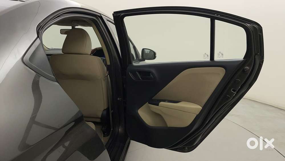 Honda City I-vtec Cvt Zx, 2016, Petrol