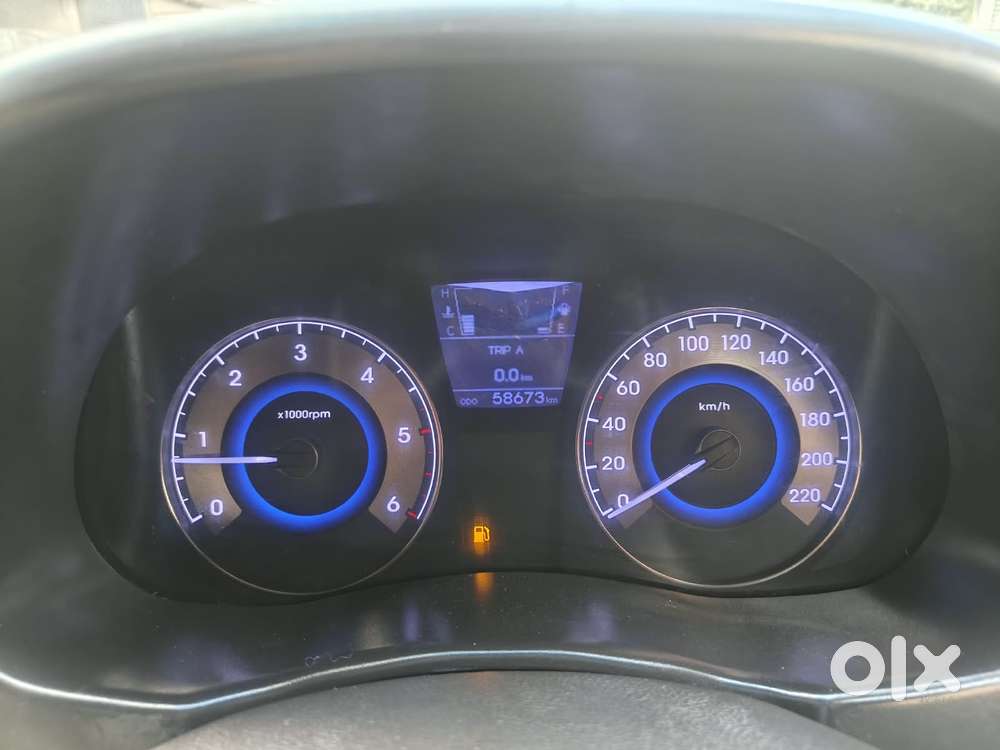 Hyundai Verna Hyundai-verna-crdi-1.6-sx-option, 2015, Diesel